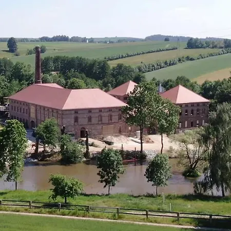 Tinyhousebeidresden Klein Aber Fein, Alleinlage Direkt Am Naturteich, Große Terrasse - Nähe Sächsische Schweiz Und Dresden