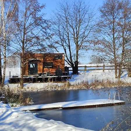 Tiny House Am Naturteich Mit Terrasse & Kamin - Fuer Bis Zu 5 Personen - Fuer Kurzentschlossene * Großharthau