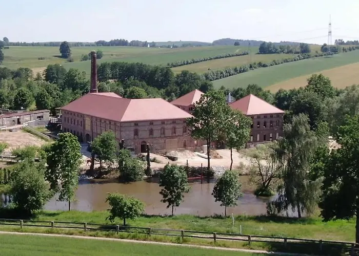 Tinyhousebeidresden Mit Fasssauna Klein Aber Fein, Alleinlage Direkt Am Naturteich, Grosse Terrasse - Naehe Saechsische Schweiz Und Dresden