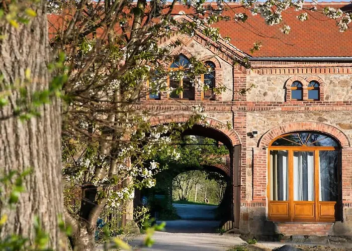 Holiday home Tinyhousebeidresden Mit Fasssauna Klein Aber Fein, Alleinlage Direkt Am Naturteich, Grosse Terrasse - Naehe Saechsische Schweiz Und Dresden Grossharthau